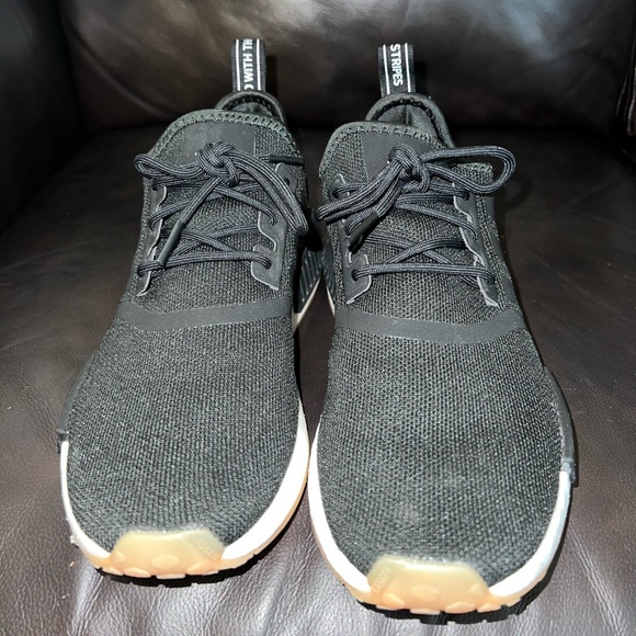 Adidas NMD R1 - Picture 3 of 8